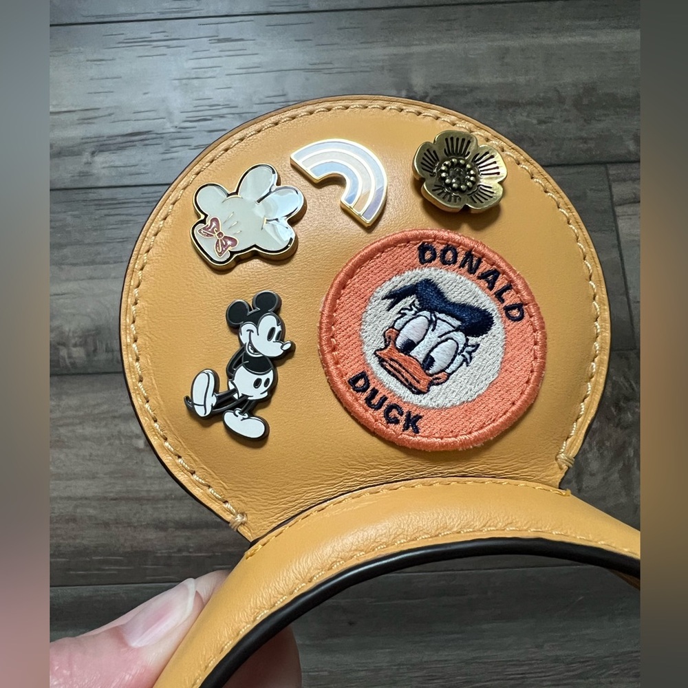 Brand New — Disney x COACH Disneyland Paris limited Edition Mickey Ears - Picture 9 of 10